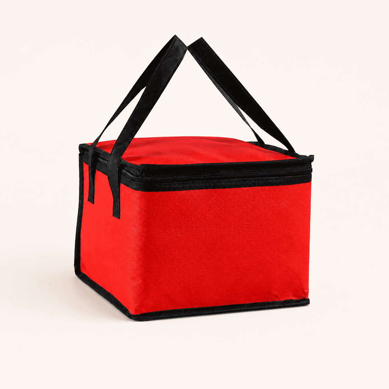 Compact custom insulated bag for a low MOQ logo program